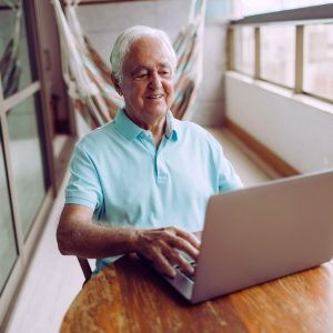 שילוב בין ניסיון חיים לעבודה בפועל | תוכניות תעסוקה למבוגרים