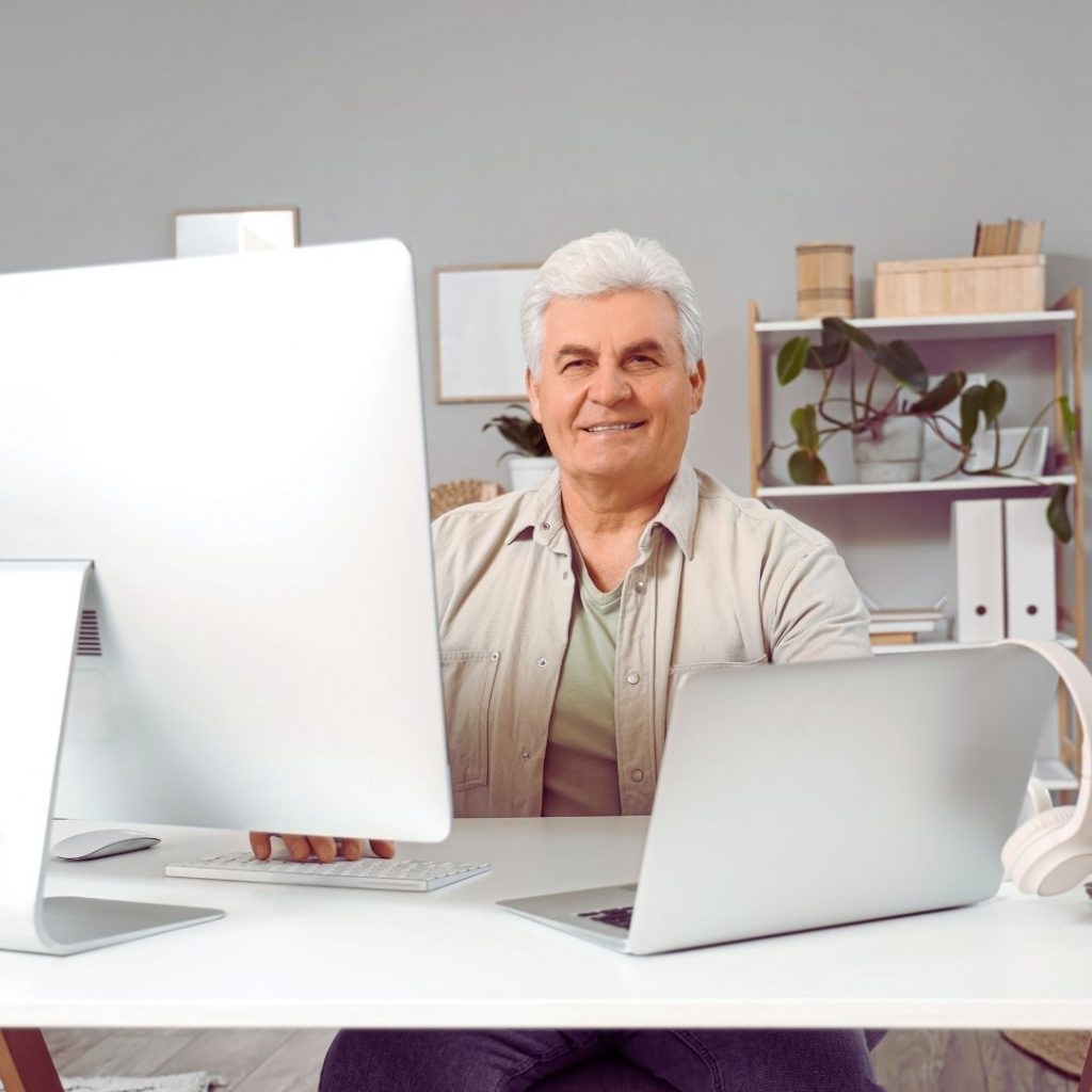 עבודה לגיל השלישי – כך מוצאים משרה